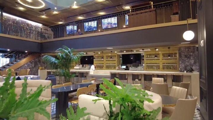 Take a tour inside the new Renaissance Harlem Hotel - CBS New York