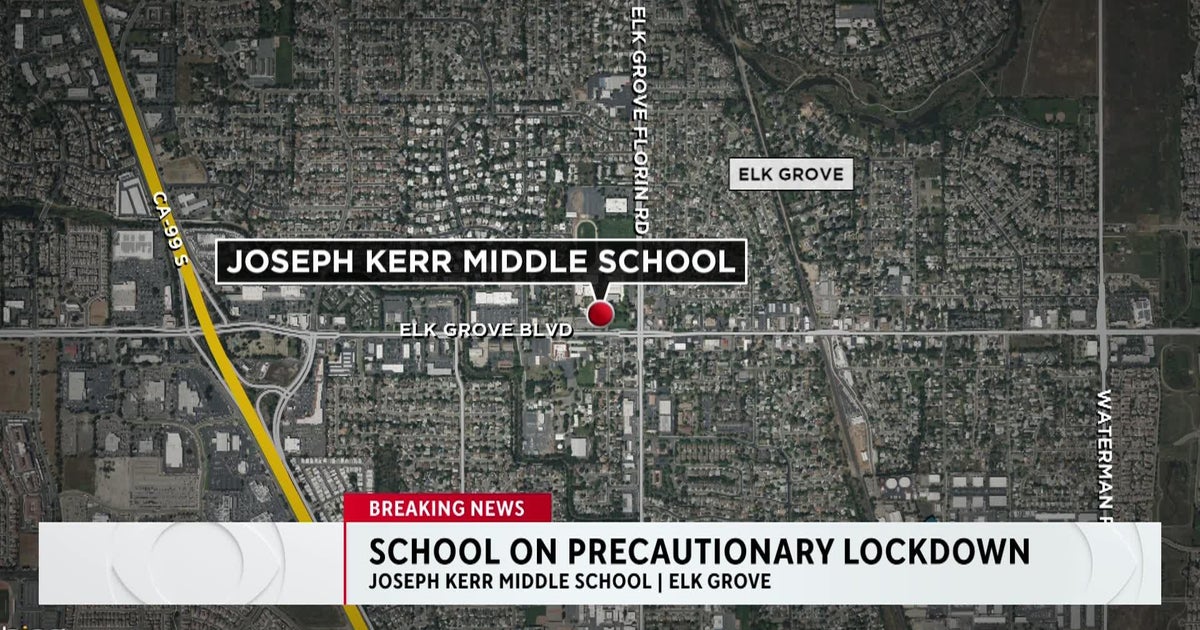 Elk Grove middle school on lockdown as deputies investigate bomb threat, deputies say