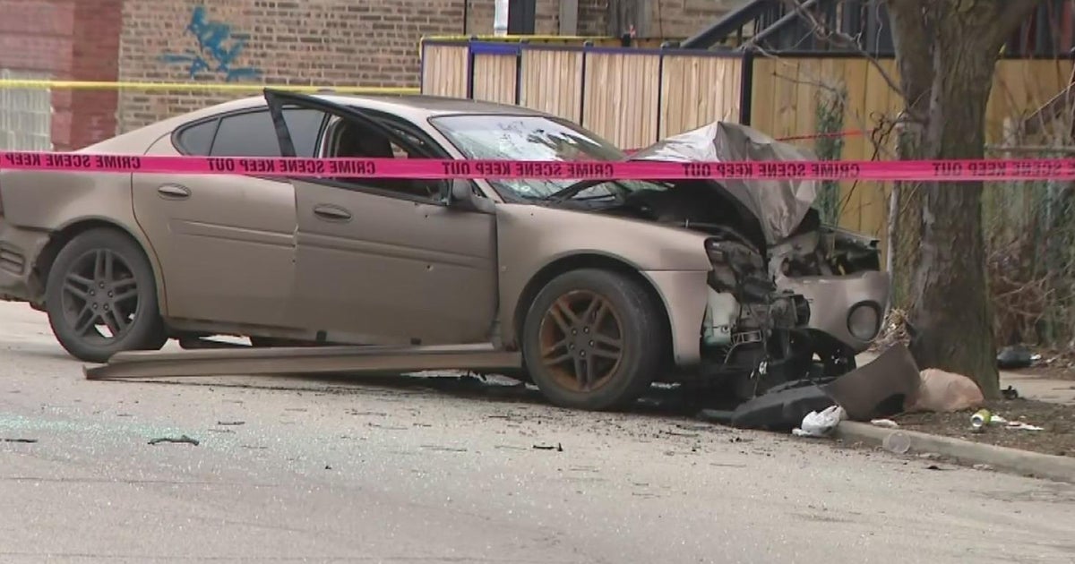 One dead, two hurt in shooting on Chicago's West Side - CBS Chicago
