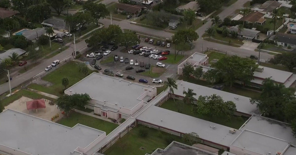 Fort Lauderdale police investigate just after bullet located within faculty bus Fort Lauderdale police investigate just after bullet located within faculty bus