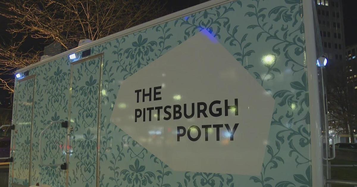 Downtown Pittsburgh could soon have more public bathrooms. Here’s what city council is proposing.