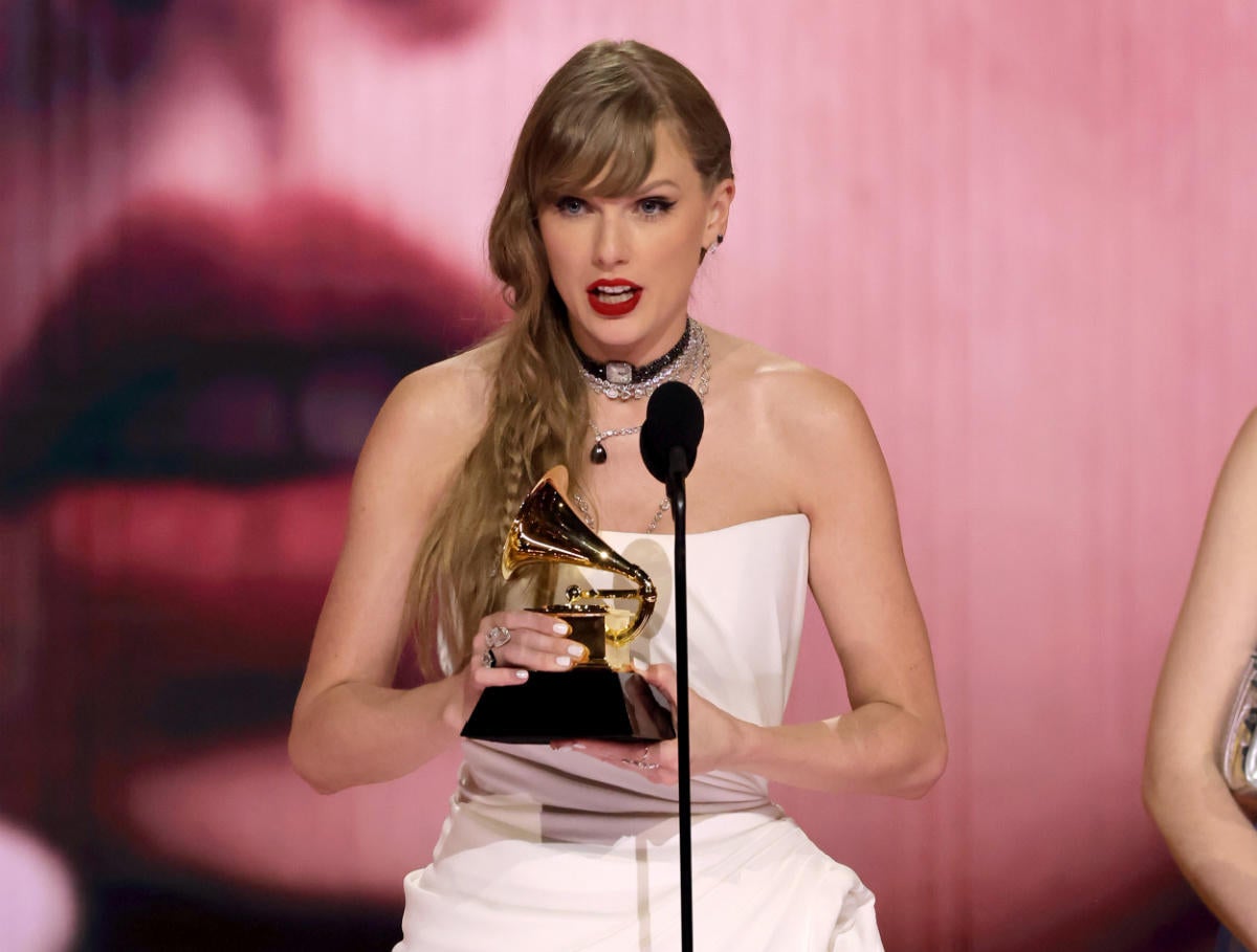 taylor-swift-2024-grammy-awards.jpg 
