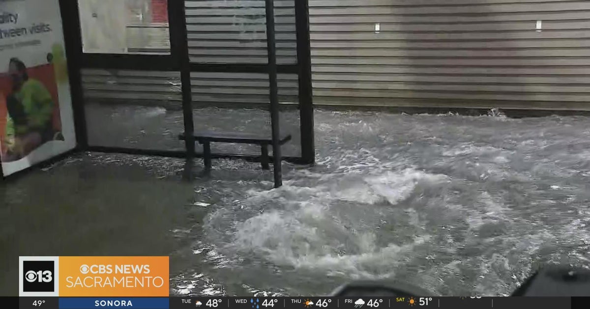 Water main break causing major flooding on Sacramento grid