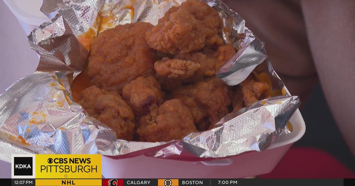 Chicken wings reign supreme at Super Bowl parties in Pennsylvania - CBS ...