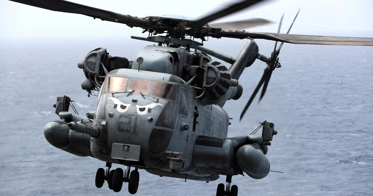 Un hélicoptère militaire américain disparu retrouvé en Californie du Sud ;  la recherche se poursuit pour 5 Marines qui étaient à bord