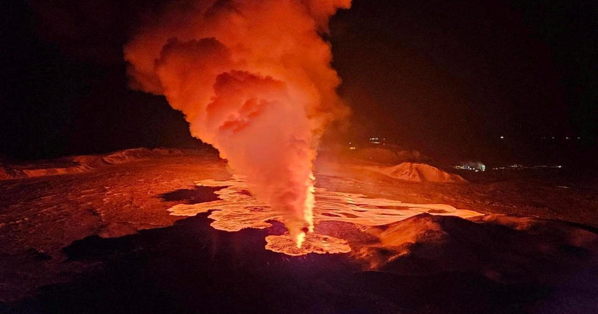 Алеята на вулкана в Исландия отново към него с третото си изригване през последните месеци