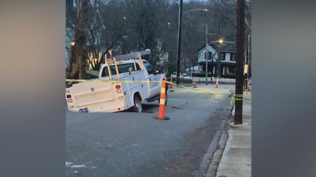 kdka-edgewood-sinkhole-washington-avenue.png 