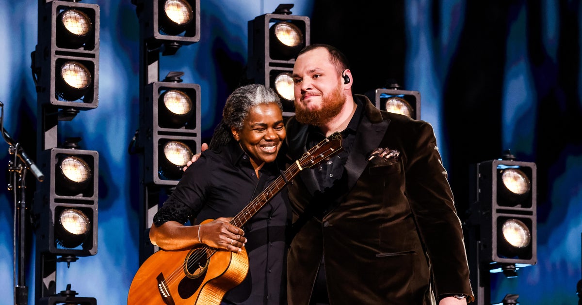 Sales of Tracy Chapman’s “Fast Car” soar 38,400% after Grammys performance Sales of Tracy Chapman’s “Fast Car” soar 38,400% after Grammys performance