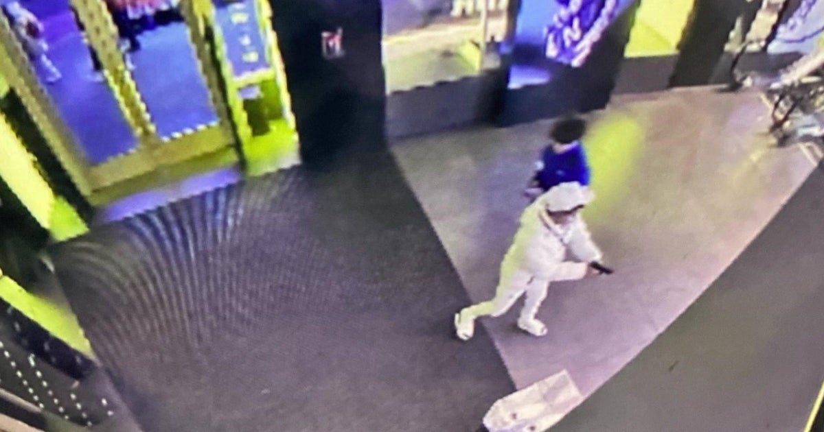 Times Square shooting suspect 15 taken into custody in Yonkers sources say  CBS New York Times Square shooting suspect 15 taken into custody in Yonkers sources say  CBS New York