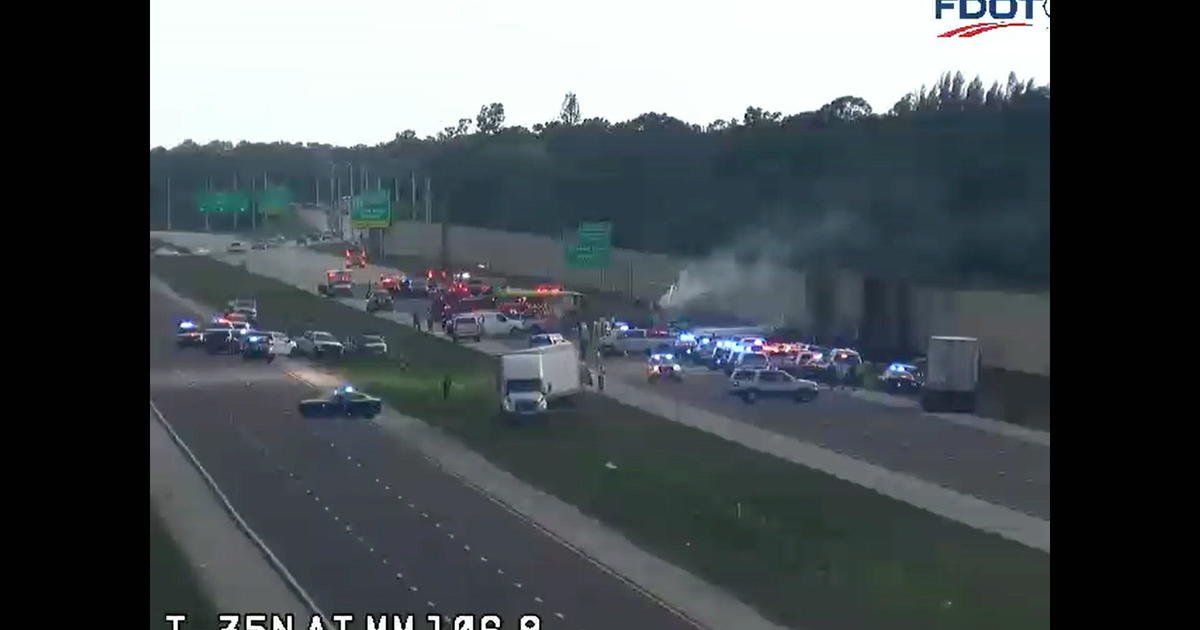 All I-75 lanes shut down pursuing aircraft crash in Naples