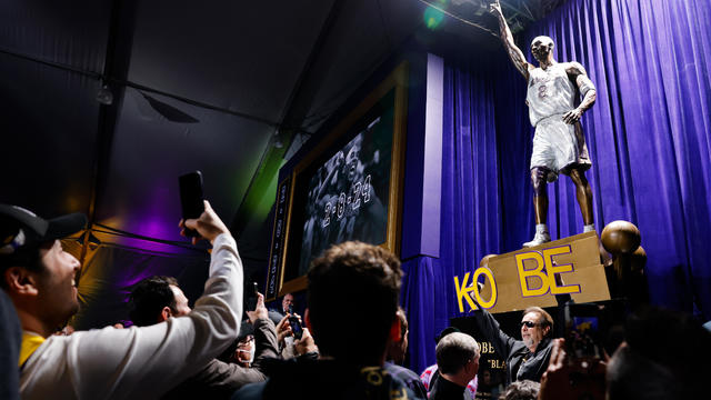 NBA: Kobe Statue Unveiling 