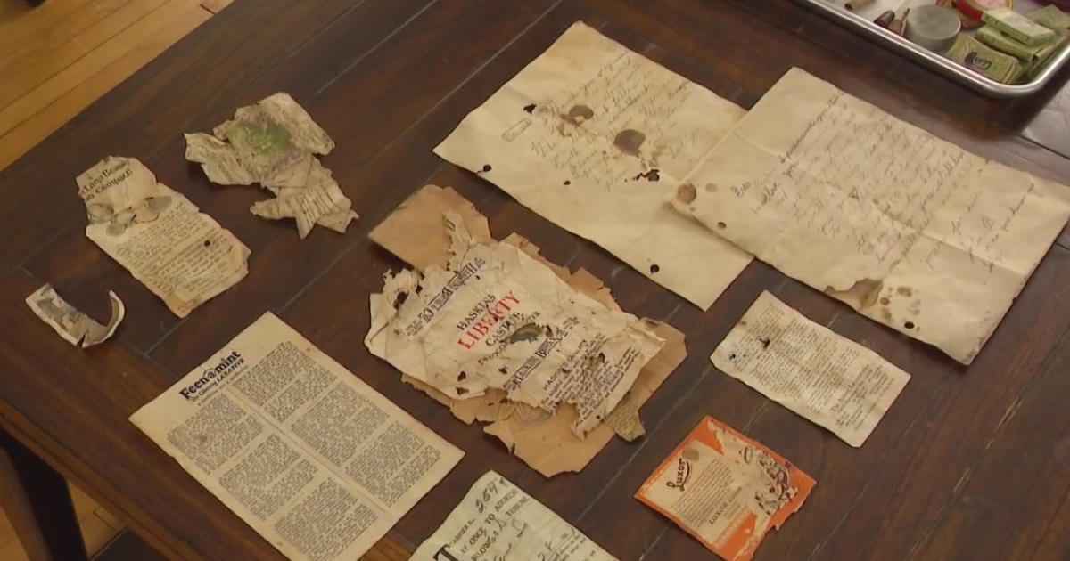 Homeowners uncover trove of long-lost love letters during renovation project