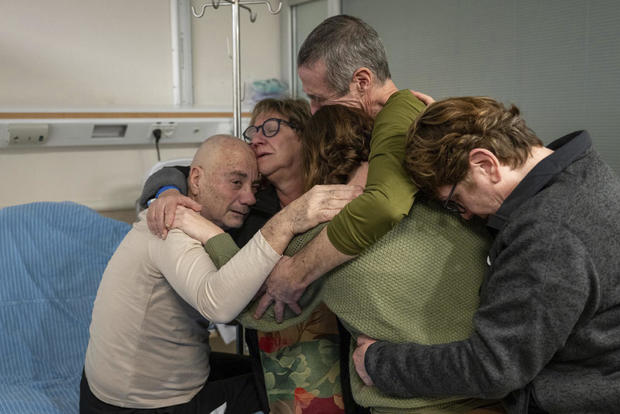 Freed hostage Luis Har embraces loved ones in Israel 