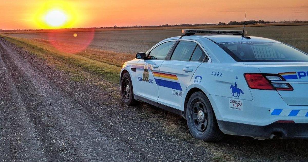 Мъж беше арестуван в Канада, след като телата на 3 деца бяха открити изгорени в кола, 2 жени бяха намерени мъртви на различни места