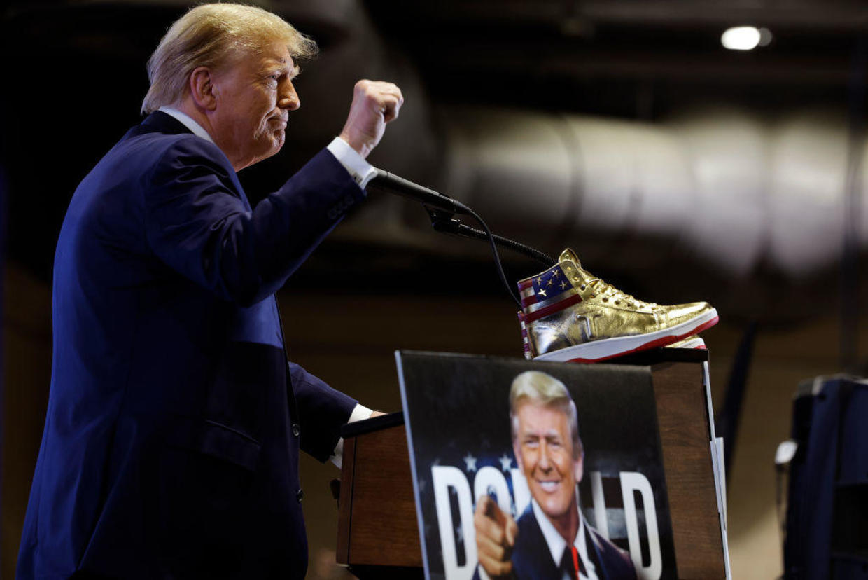 Trump hawks tacky $399 branded shoes at ‘Sneaker Con,’ a day after a $355 million ruling against him (cbsnews.com)