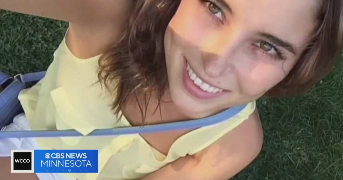 Ballerina Ksenia Karelina held in Russia on accusation of treason - CBS ...