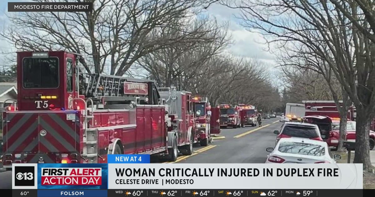 Woman critically injured in Modesto duplex fire
