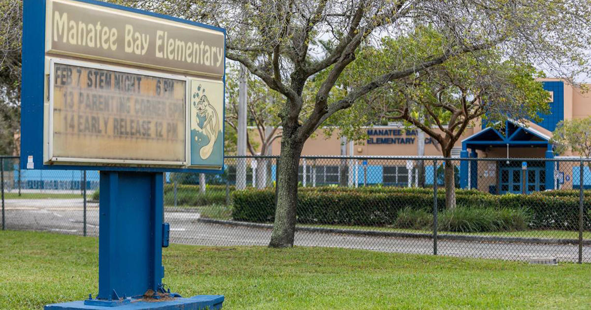 Florida defies CDC in measles outbreak, telling parents it's fine to send unvaccinated kids to school