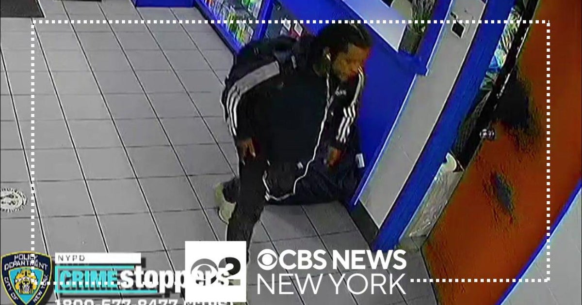 NYPD: Man accused of forcibly kissing teenager on subway - CBS New York