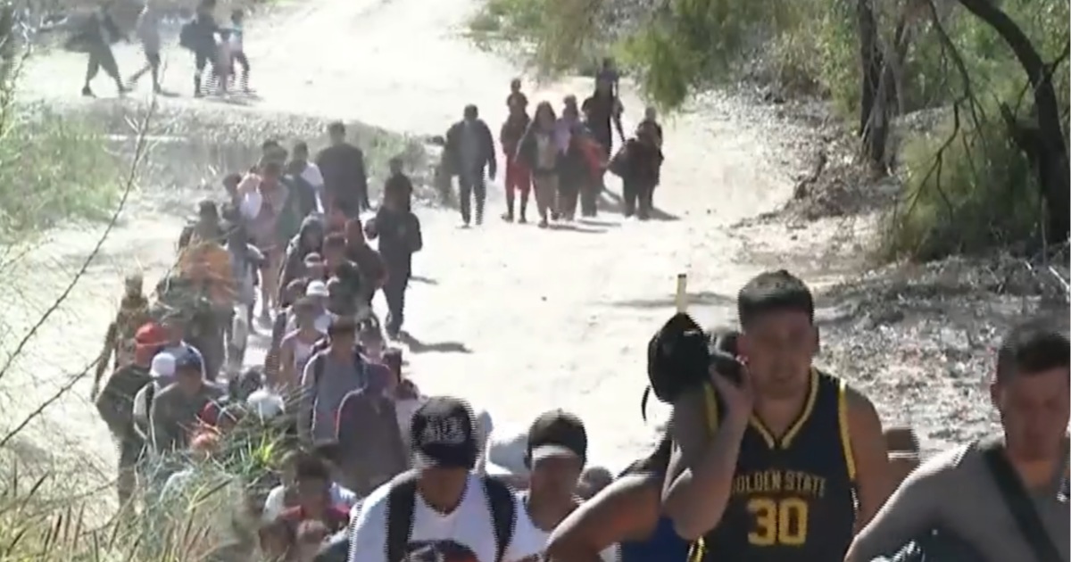 Сасабе Аризона — Мигранти от всички краища на света идват