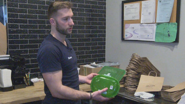 Newton restaurant packaging