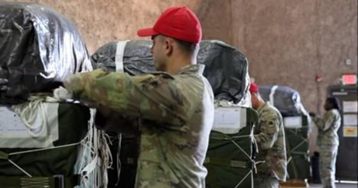 U.S. military aircraft airdrop thousands of meals into Gaza in emergency humanitarian aid operation