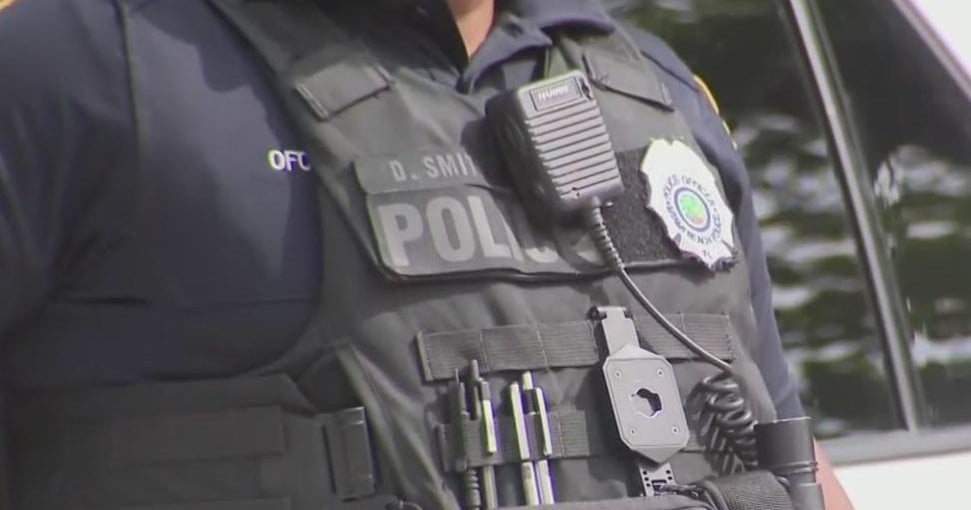 Miami Beach Police officer anticipated to recover immediately after friendly fireplace shooting Miami Beach Police officer anticipated to recover immediately after friendly fireplace shooting