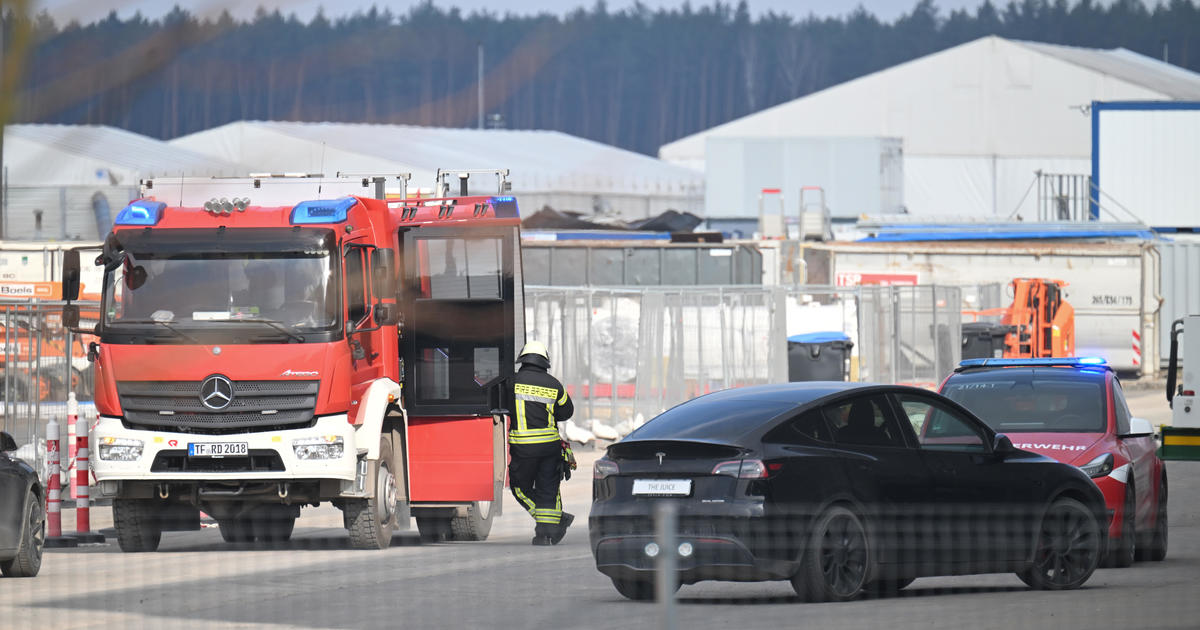 Берлин — Гигафабрика на Tesla близо до Берлин беше евакуирана