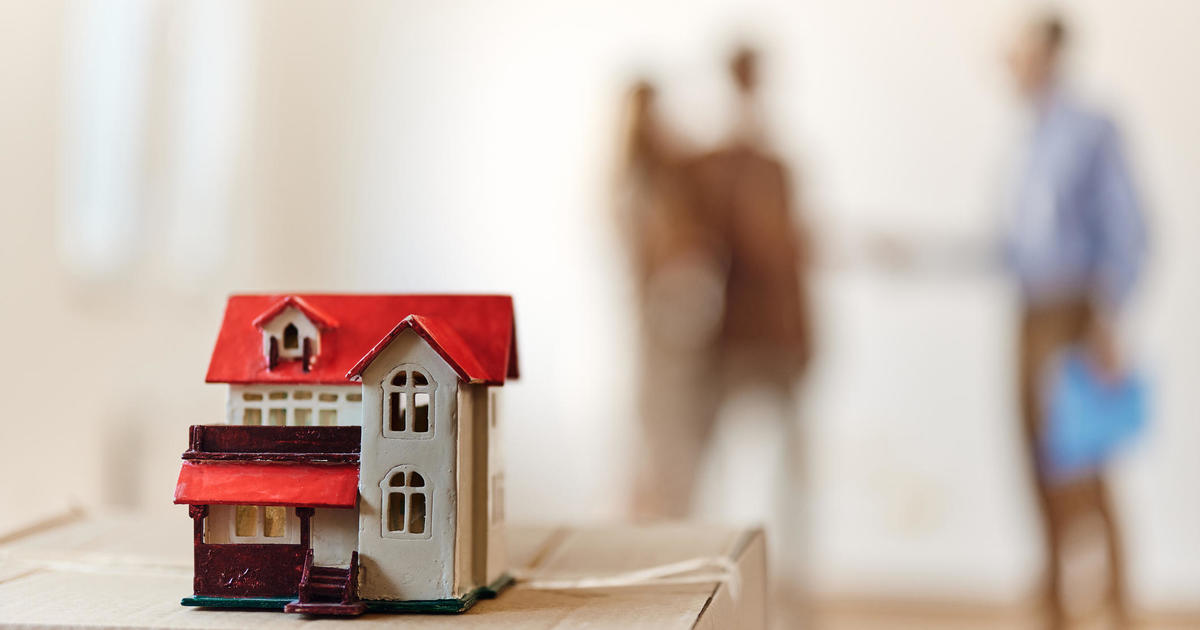 HELOC срещу жилищен заем: Кое е по-добре да си купите втори дом?