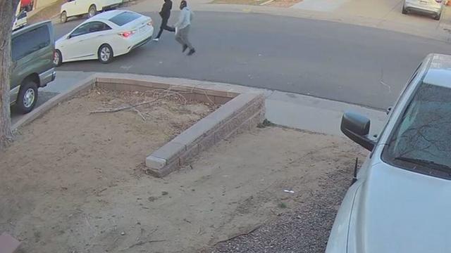 usps-armed-robbery-vehicle-suspects-usps.jpg 