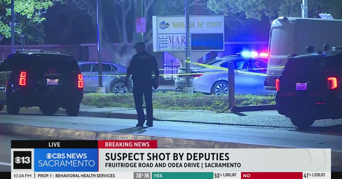 Suspect shot by deputies in south Sacramento