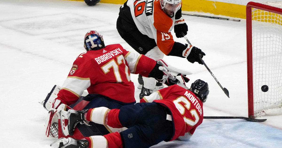 Garnet Hathaway scores with 22 seconds left to elevate Flyers past Panthers, 2-1 Garnet Hathaway scores with 22 seconds left to elevate Flyers past Panthers, 2-1