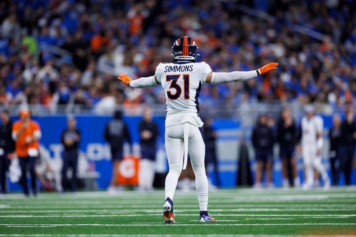 Denver Broncos v Detroit Lions 