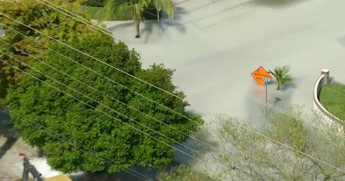 Large water main break impacting homes in Kendall Large water main break impacting homes in Kendall