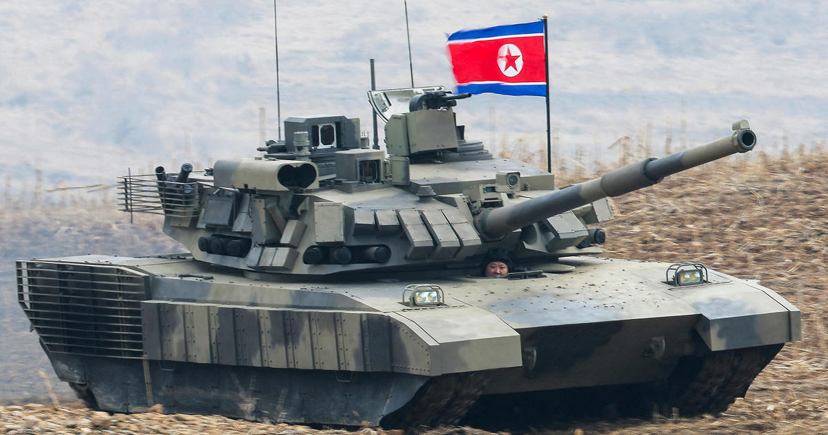 Северна Корея казва, че Ким Чен Ун е изпробвал нов танк, призова войските да завършат „подготовката за война“