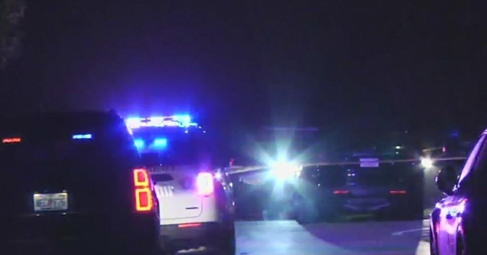 Police examine two overnight shootings in Davie, one included a law enforcement officer Police examine two overnight shootings in Davie, one included a law enforcement officer