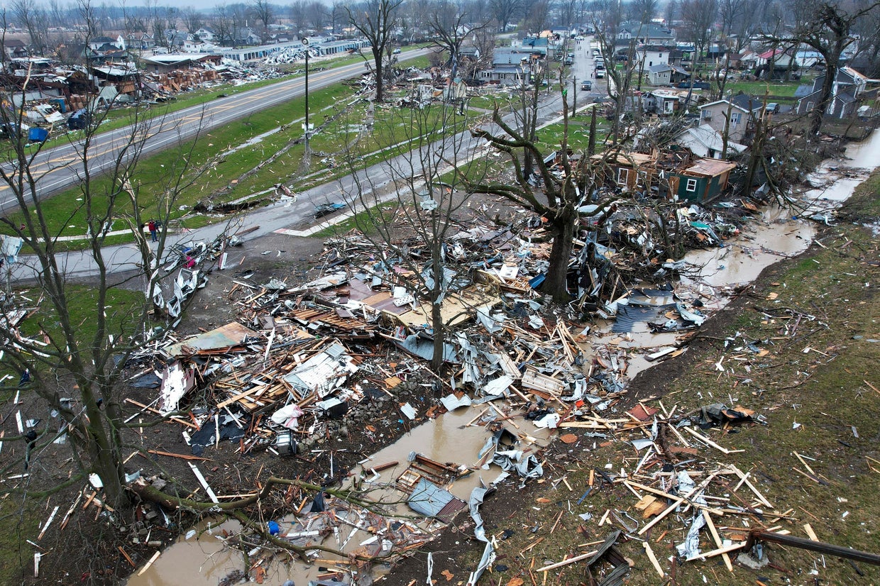 Tornadoes kill at least 3 in Ohio as storms leave trail of destruction ...