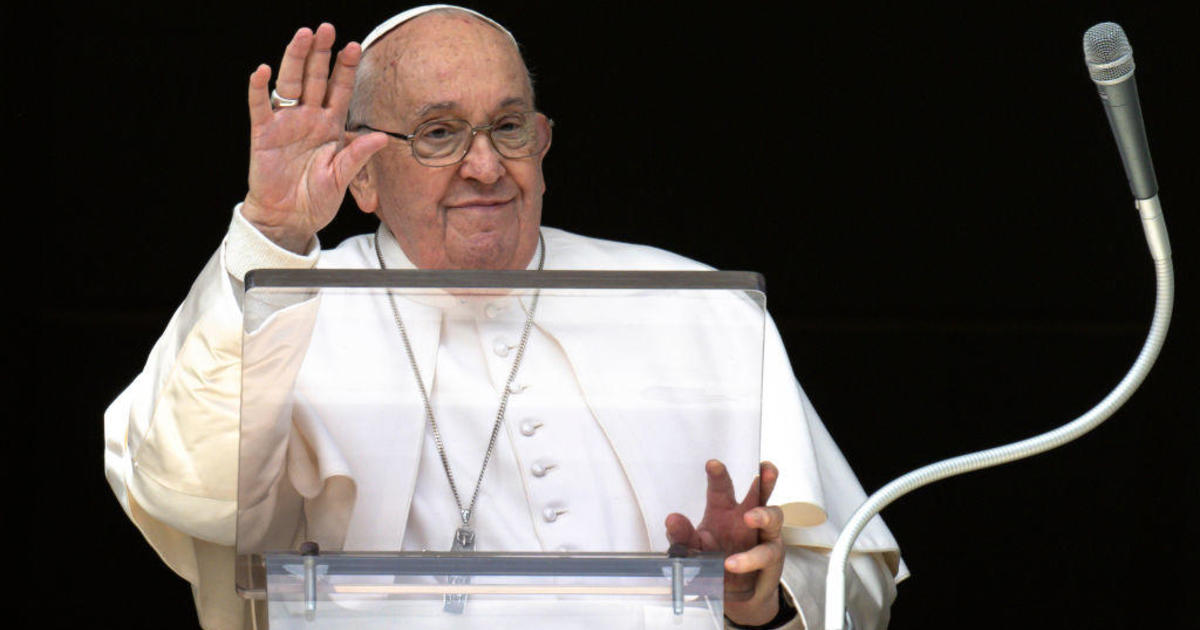 Папа Франциск е известен с думите си изречени от амвона
