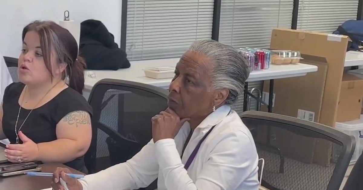 “Ms. Daisy” lives lifetime of service serving to San Francisco aged, disabled stay of their houses “Ms. Daisy” lives lifetime of service serving to San Francisco aged, disabled stay of their houses