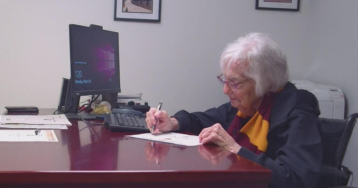 Loyola's Sister Jean reveals NCAA men's basketball bracket picks -- for first time ever