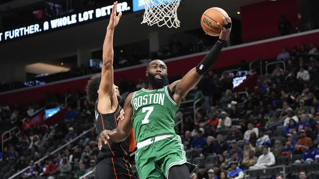 Celtics Pistons Jaylen Brown 
