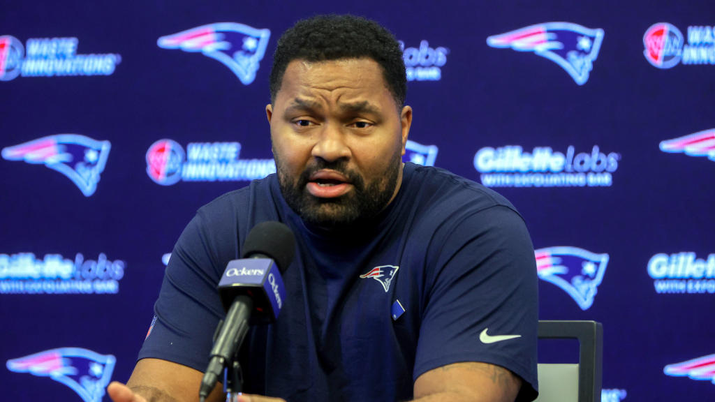 Jerod Mayo discusses the Patriots suddenly crowded -- but "very
strong" -- quarterback room