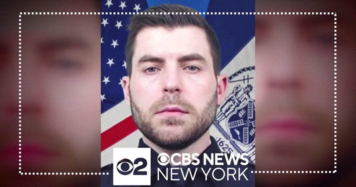 NYC in mourning after NYPD officer is fatally shot - CBS New York