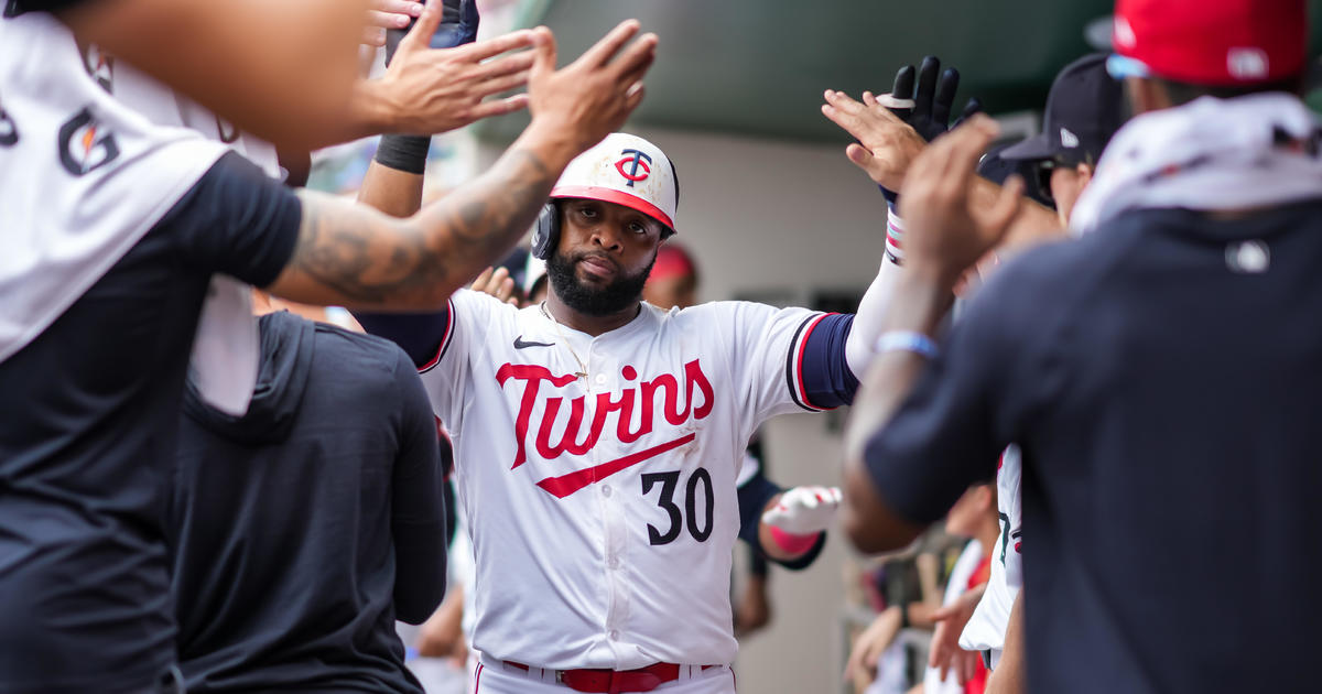 Ober stays hot, Santana homers to help Twins beat Angels 5-3 for 5th straight win