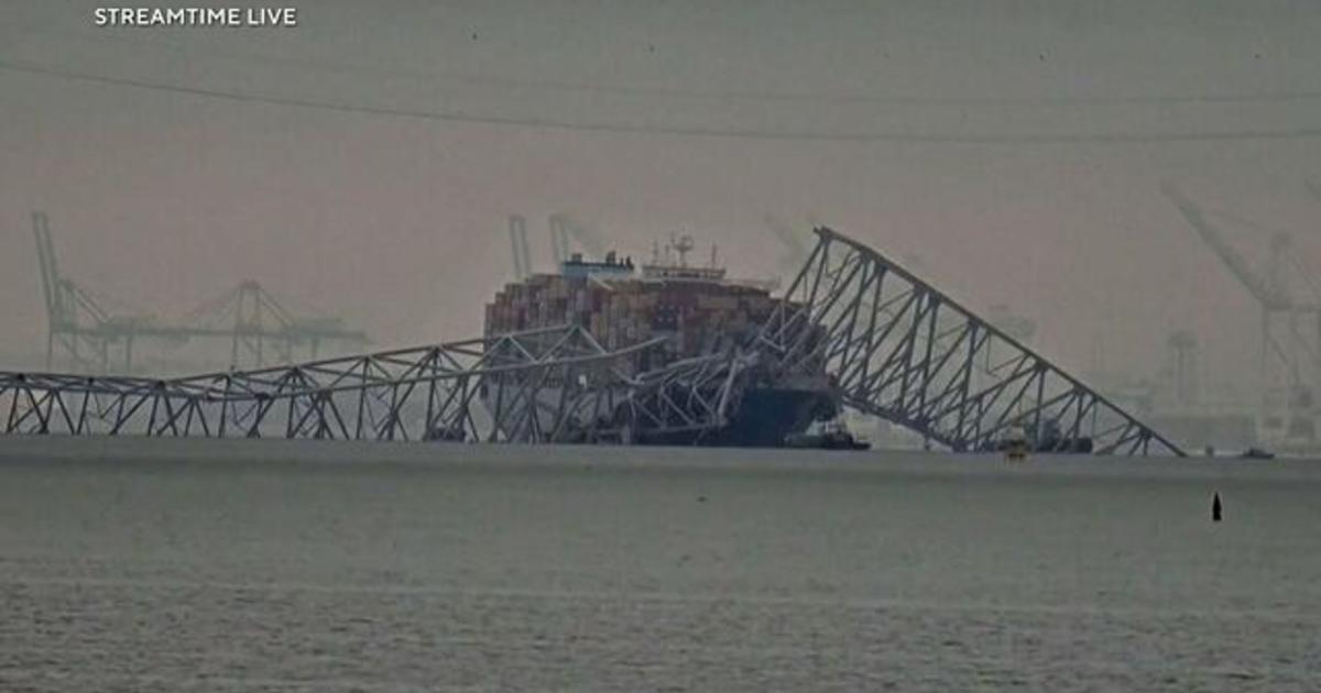 Investigation into how ship lost power before bridge collapse