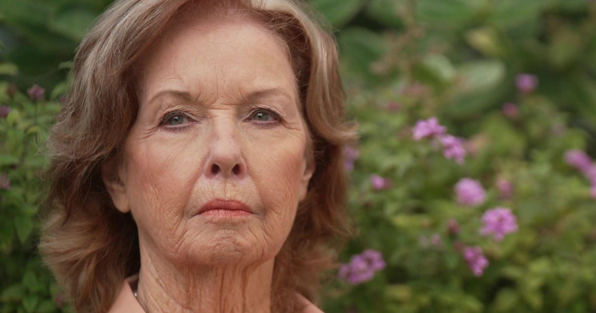 California Woman kanlı yatak odasının bir suç mahalli olmadığını söylüyor