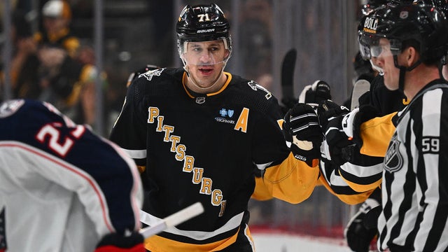 Columbus Blue Jackets v Pittsburgh Penguins