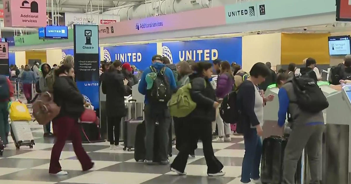 Podróże wielkanocne kończą pracowity tydzień na lotniskach w Chicago