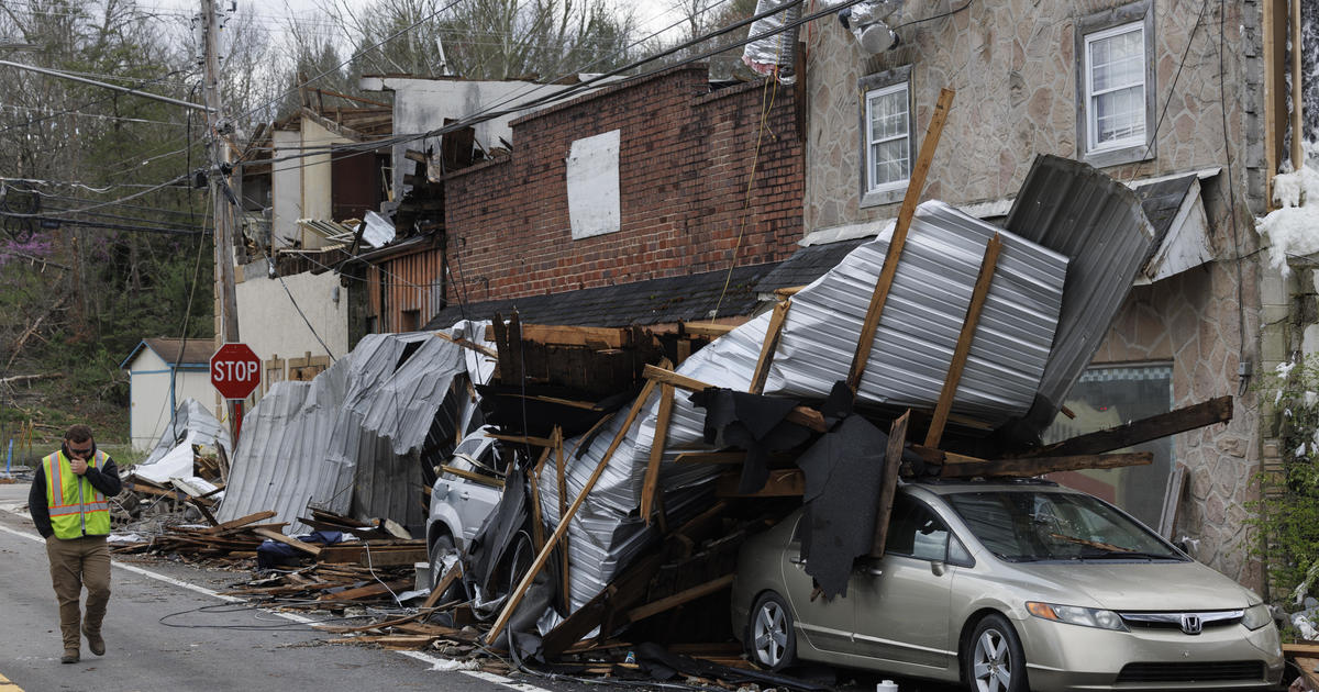 Millions still under tornado watches as severe storms batter Midwest, Southeast