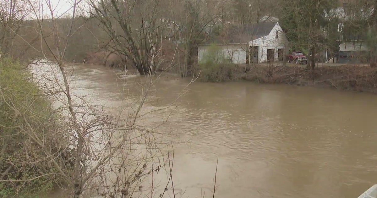 Pittsburgh area cleaning up after flooding - CBS Pittsburgh